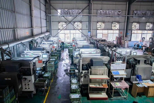 آلة شحذ الشفرات CNC
